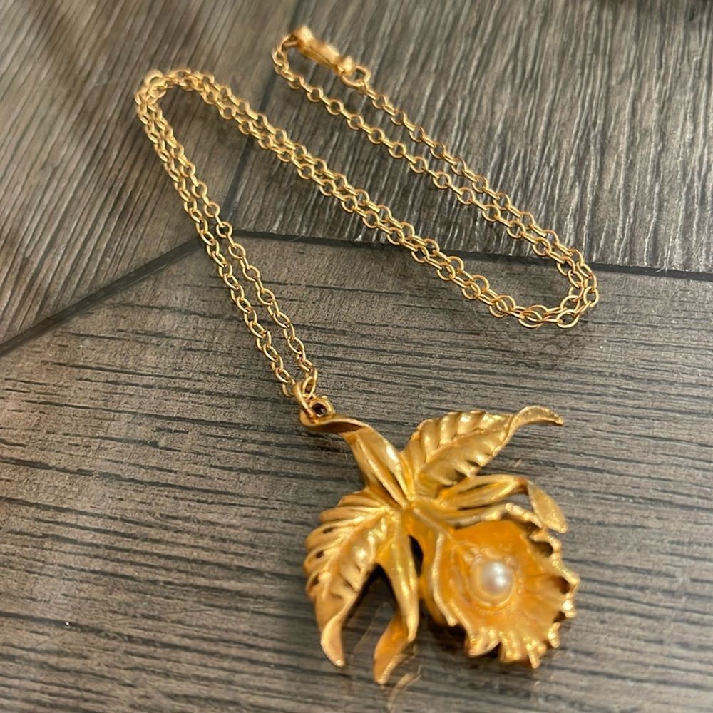 VINTAGE ORCHID FLOWER Bettina H. Designs Necklace Gold Washed